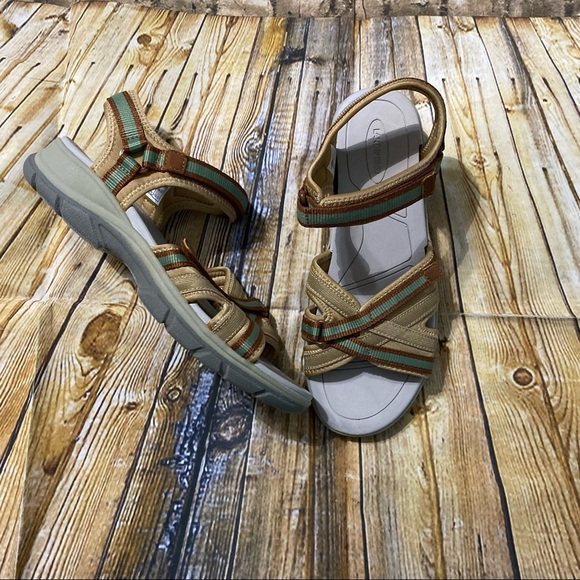 Lands End Tan Ankle Strap Hook And Loop Sandals - Picture 1 of 4